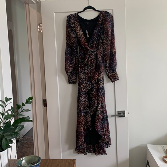 EXPRESS dress NWT! Never worn! Small - Picture 1 of 2
